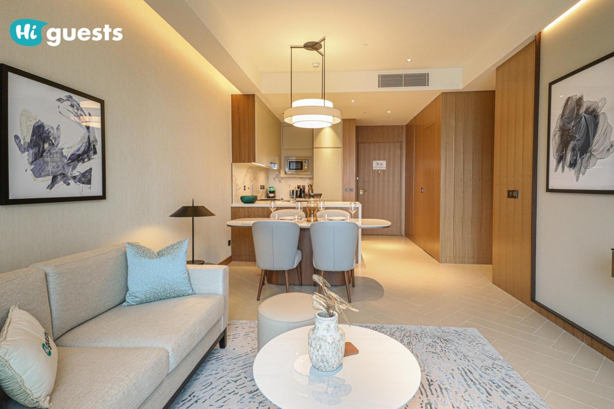Apartment Higuests - Sky-high Experience Luxe Living On The 24th Floor *