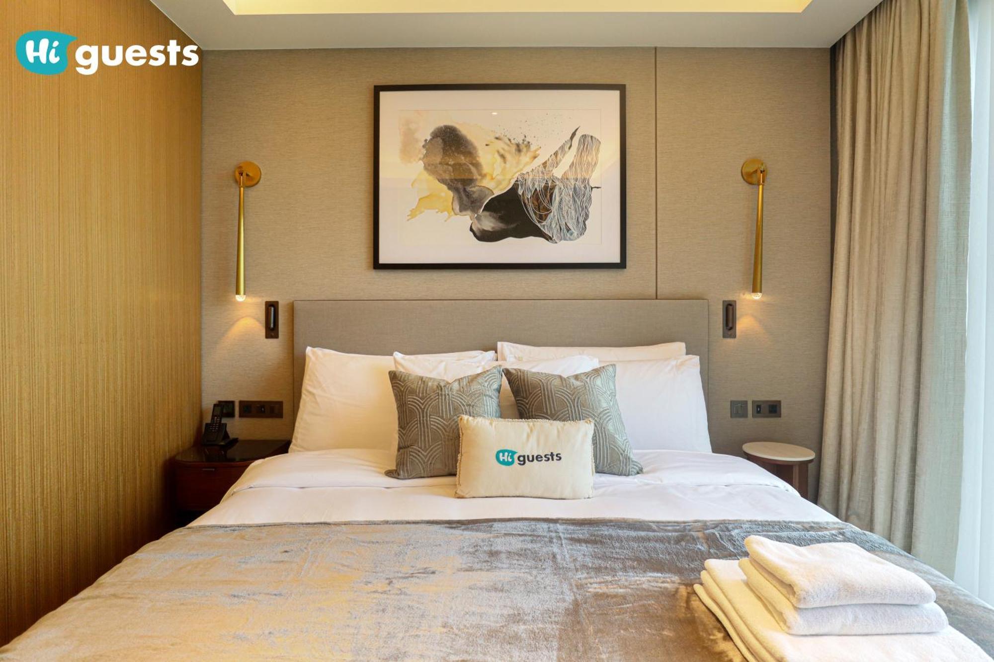 Apartment Higuests - Sky-high Experience Luxe Living On The 24th Floor